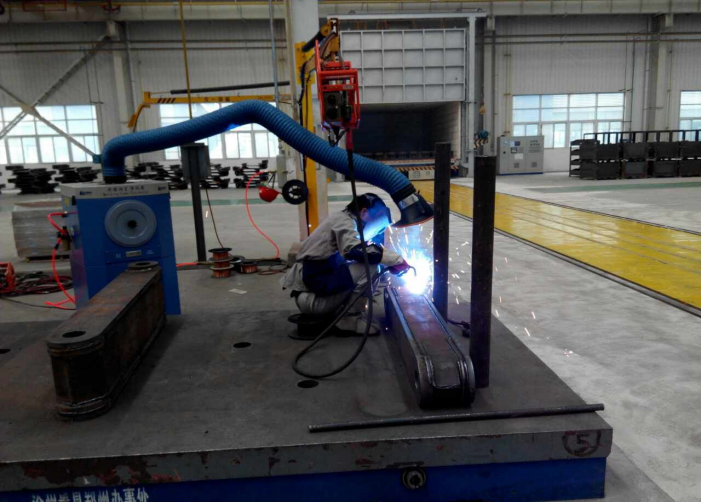 焊接用烟尘净化器该如何选择