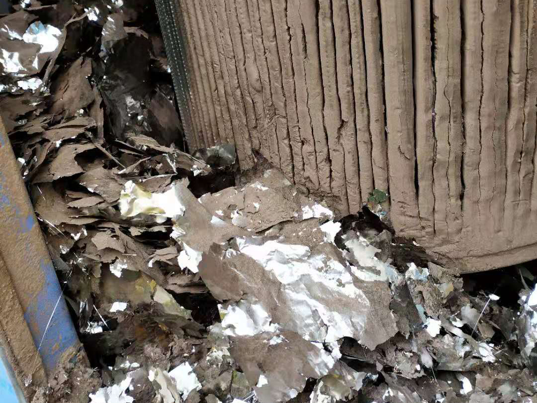 电焊烟尘净化器吸风量变小如何解决