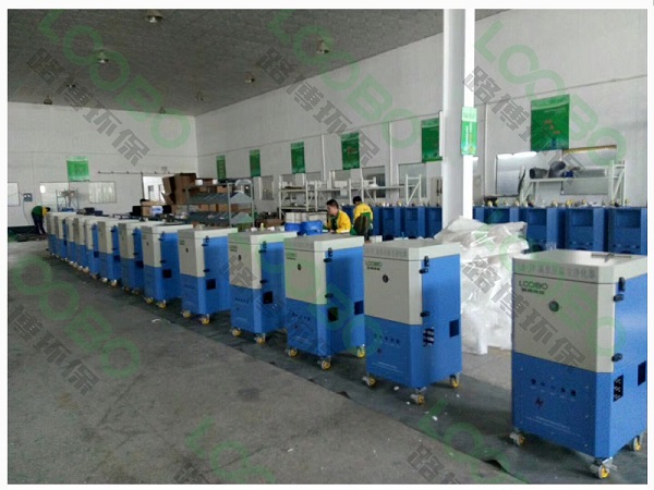 高负压焊接烟尘净化器，超长烟尘捕捉净化器