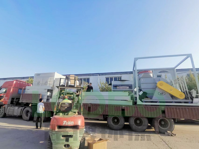 济南某叉车制造企业焊烟除尘项目按期发货